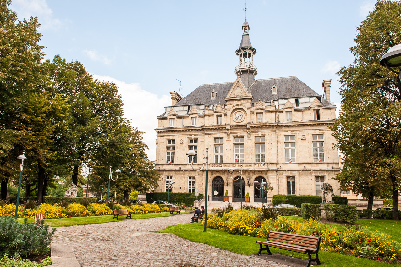 LA COURNEUVE