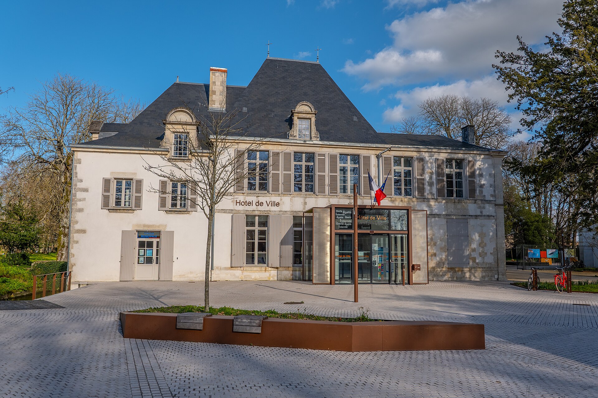 PERIGNY