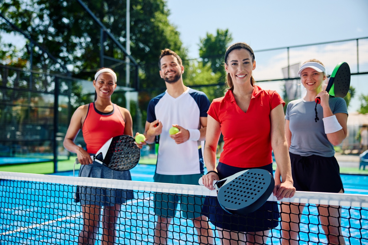Quel est le plus grand club de padel de France ? Le duel au sommet