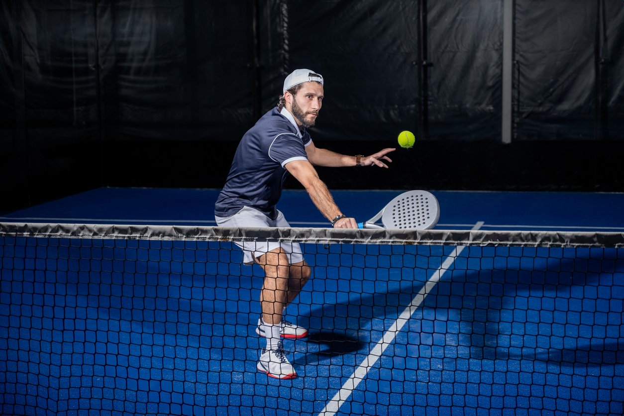 Comment Gagner un Match de Padel : La Tactique expliquée
